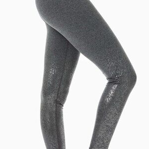 Lilly Pulitzer UPF 50 Luxletic 26" Weekender High Rise Charcoal Heather Leggings